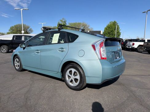 Used 2015 Toyota Prius Two FWD image 5