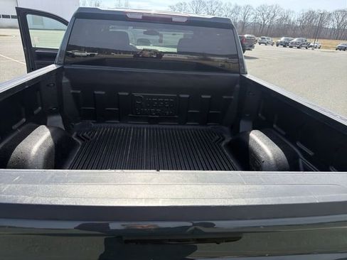 Used 2025 Chevrolet Silverado 1500 LT AWD/4WD image 27