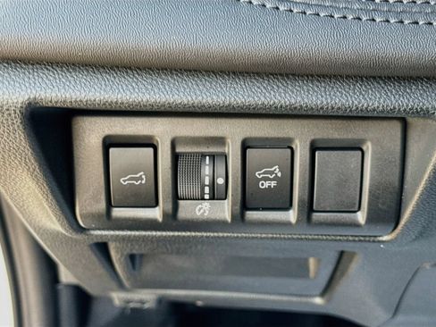Used 2025 Subaru Outback Wilderness w/ Wilderness Package AWD/4WD image 10