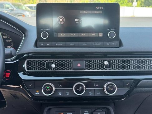 Used 2022 Honda Civic EX-L image 16