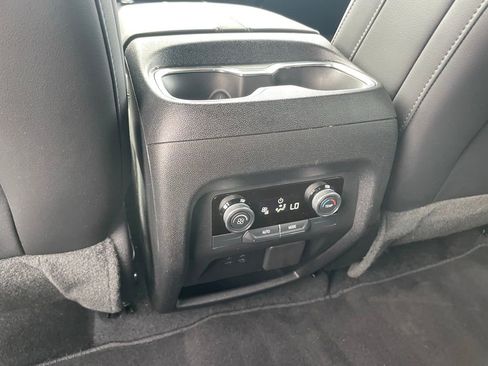 Used 2025 Buick Enclave Sport Touring w/ Power Package FWD image 24
