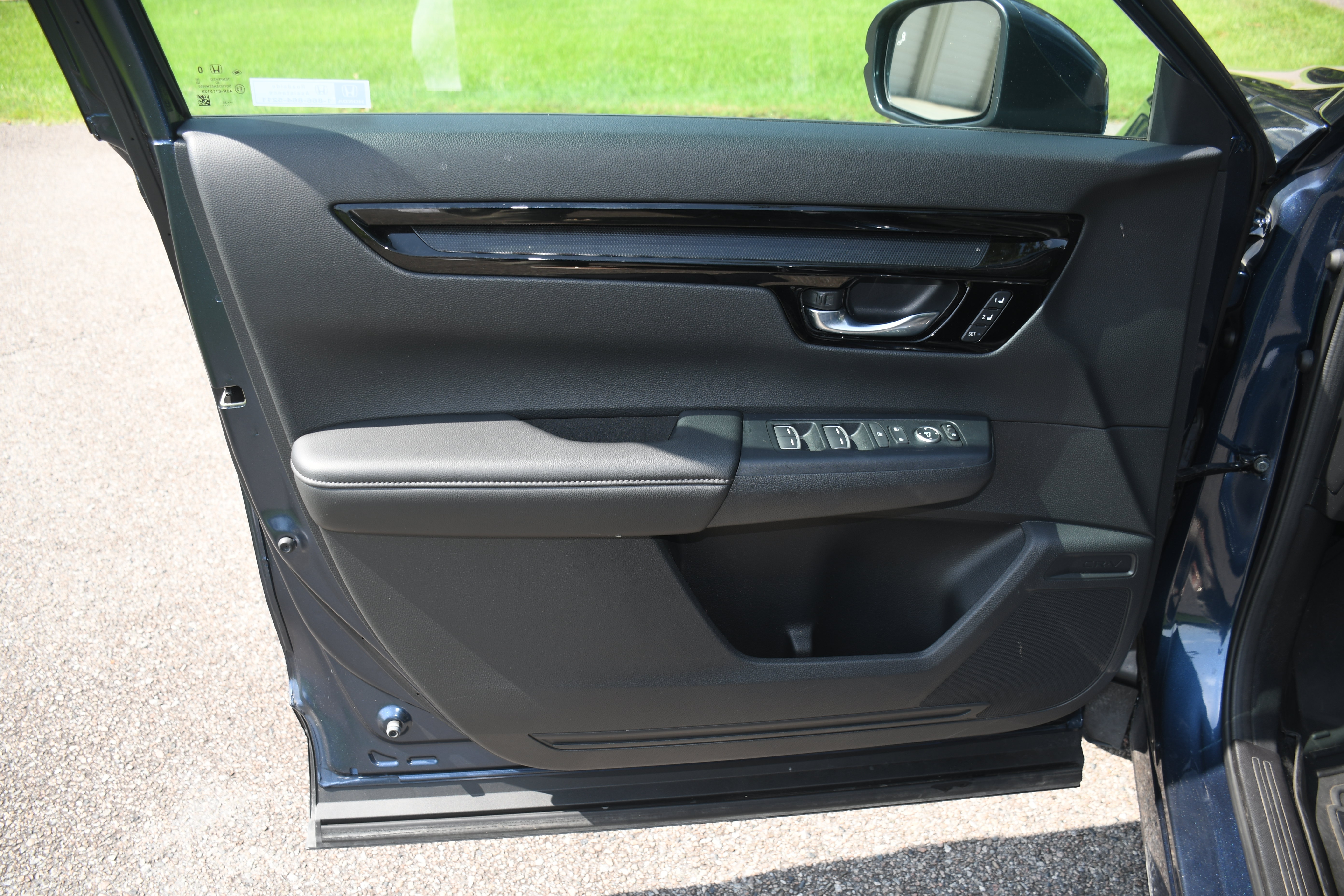 Used 2025 Honda CR-V EX-L image 10