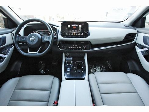 Certified 2023 Nissan Rogue SL w/ SL Premium Package image 7