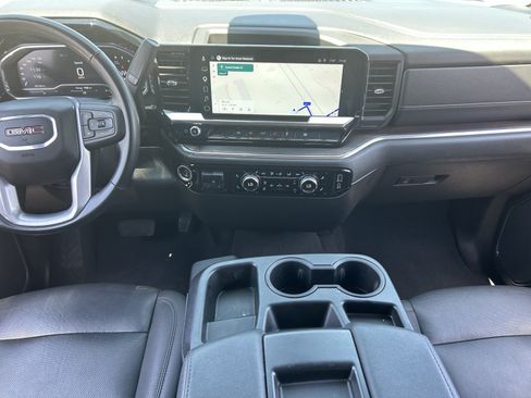 Certified 2025 GMC Sierra 1500 SLT AWD/4WD image 14