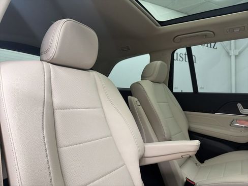 New 2026 Mercedes-Benz GLS 450 GLS 450 image 28
