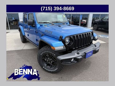 Used 2023 Jeep Gladiator Sport AWD/4WD image 1