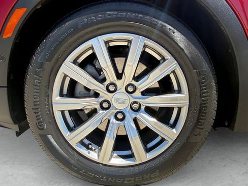 Certified 2022 Cadillac XT4 Premium Luxury w/ Technology Package FWD image 23
