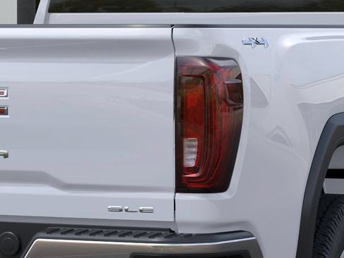 New 2026 GMC Sierra 2500 SLE AWD/4WD image 11