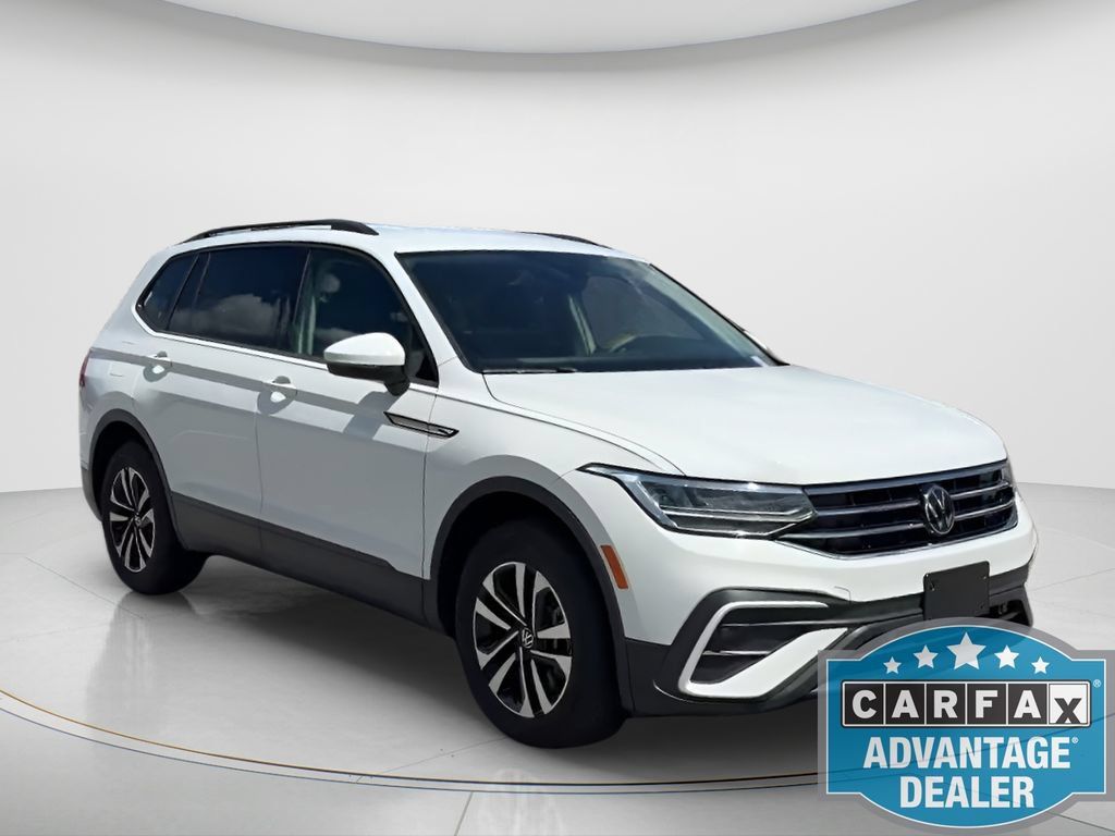Used 2024 Volkswagen Tiguan S AWD/4WD image 3