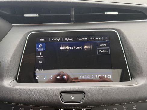 Used 2023 Cadillac XT4 Luxury w/ Driver Awareness Package FWD image 19