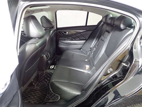 Used 2018 INFINITI Q50 Luxe w/ Sensory Package (Luxe) AWD/4WD image 32