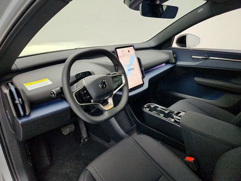 New 2026 Volvo EX30 Plus image 17