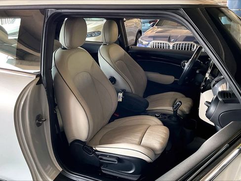 Used 2023 MINI Cooper SE image 8