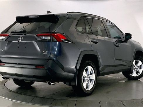 Used 2021 Toyota RAV4 XLE w/ Convenience Package AWD/4WD image 12