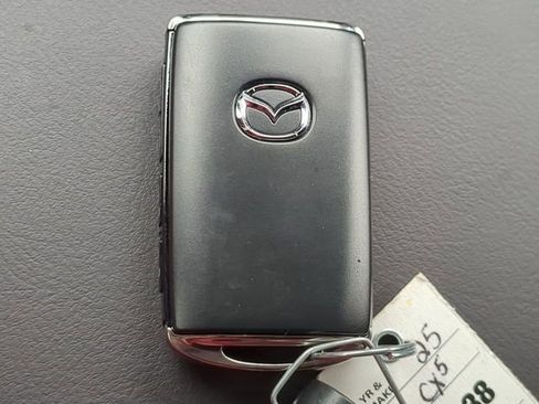 New 2025 MAZDA CX-5 Signature image 27