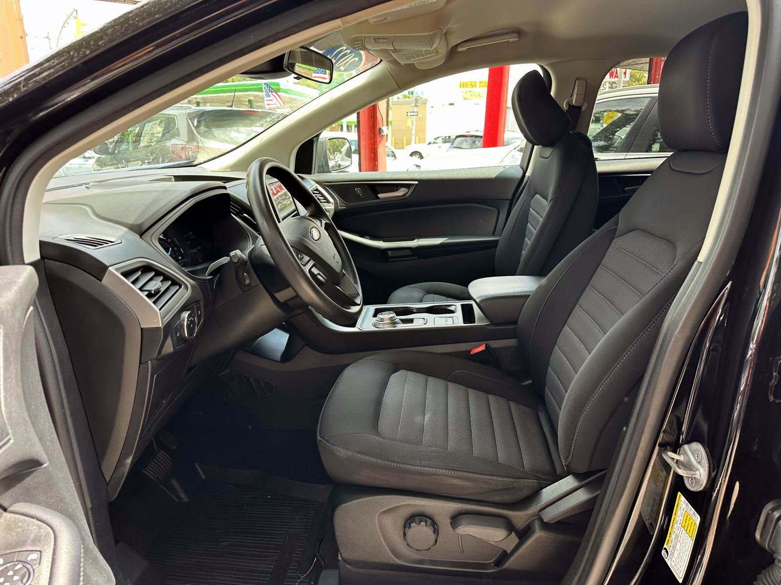 Used 2022 Ford Edge SE AWD/4WD image 14