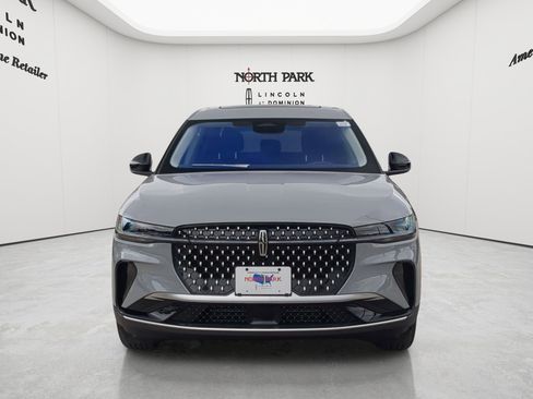 New 2026 Lincoln Nautilus Premier w/ Equipment Group 102A AWD/4WD image 8