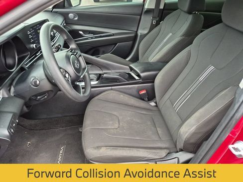 Used 2023 Hyundai Elantra SEL FWD image 17