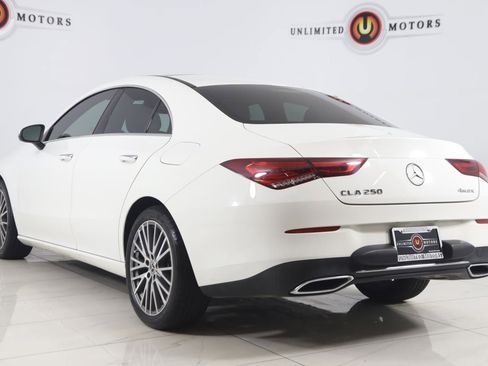 Used 2021 Mercedes-Benz CLA 250 4MATIC w/ Premium Package image 4