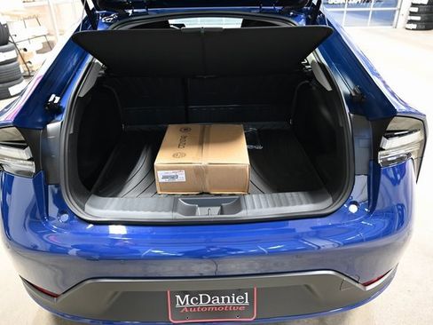 New 2026 Toyota Prius Plug-In Hybrid image 29