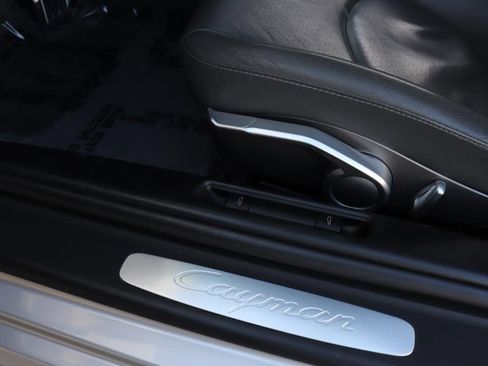 Used 2009 Porsche Cayman image 15
