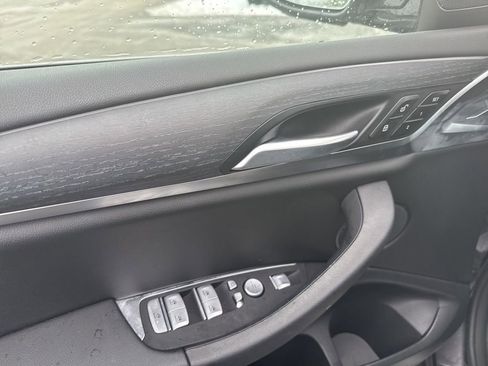 Used 2024 BMW X3 xDrive30i w/ Premium Package image 8