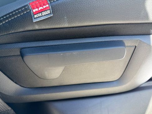 Used 2021 RAM 3500 Tradesman w/ Chrome Appearance Group image 20