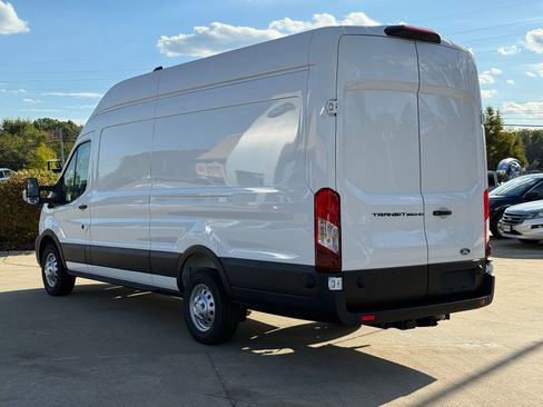 New 2026 Ford Transit 350 Base image 3