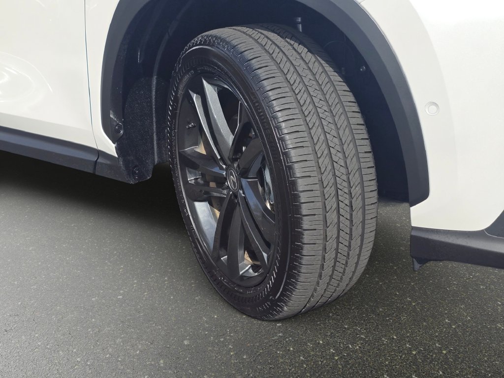 Used 2025 Lexus NX 450h+ AWD w/ Towing Package (2000 Lbs) image 34