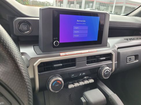 Certified 2025 Toyota Tacoma SR5 image 20