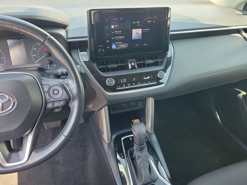 Used 2023 Toyota Corolla Cross LE FWD image 20
