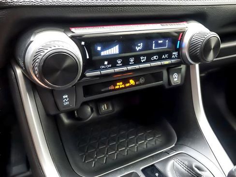 Certified 2024 Toyota RAV4 LE AWD/4WD image 18