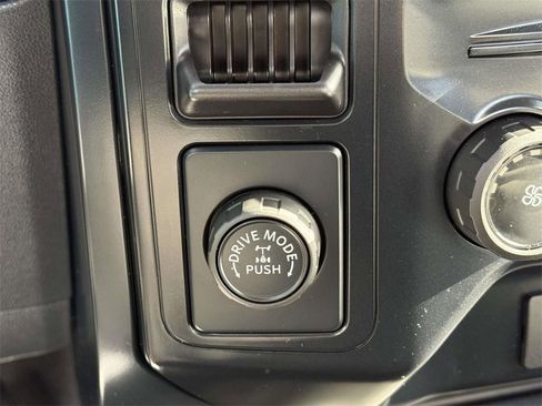 Used 2024 Ford F150 XL image 19