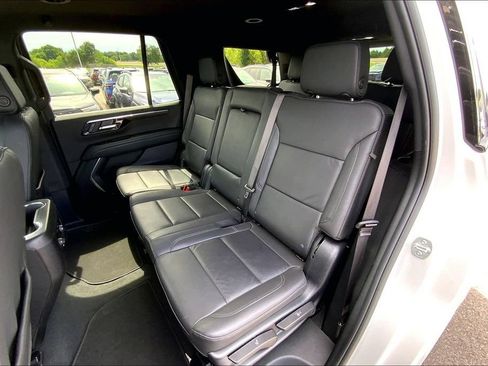 Used 2025 Chevrolet Tahoe Z71 AWD/4WD image 22