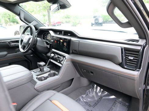 Used 2026 GMC Sierra 1500 AT4 w/ AT4 Preferred Package AWD/4WD image 52
