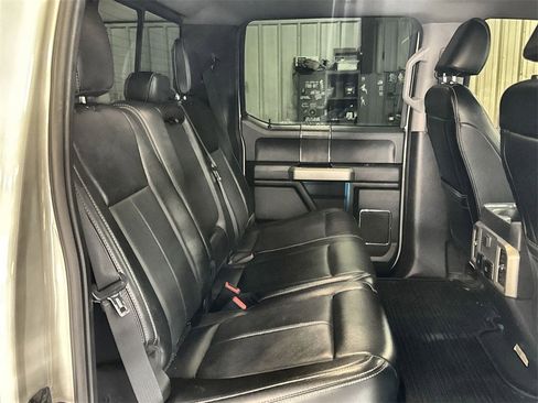 Used 2021 Ford F250 Lariat image 29