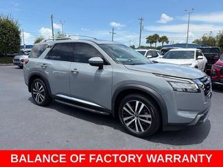 Used 2024 Nissan Pathfinder Platinum FWD video 1