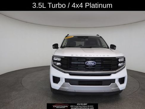 Used 2025 Ford Expedition Platinum AWD/4WD image 30