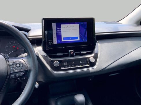 Used 2025 Toyota Corolla LE FWD image 7