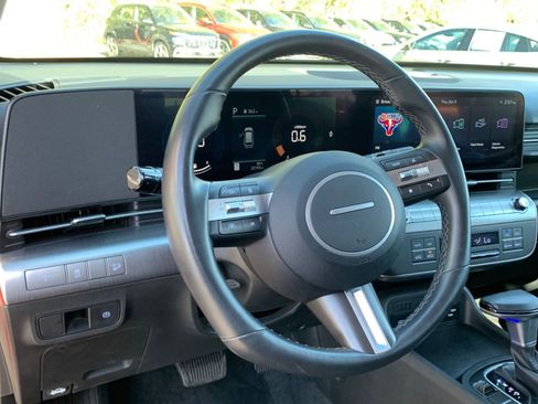 Used 2025 Hyundai Kona SEL image 34