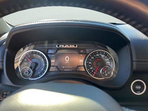 Used 2021 RAM 1500 Laramie image 33