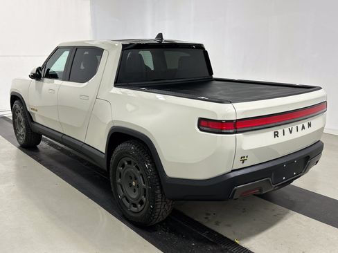 Used 2025 Rivian R1T Adventure AWD/4WD image 3