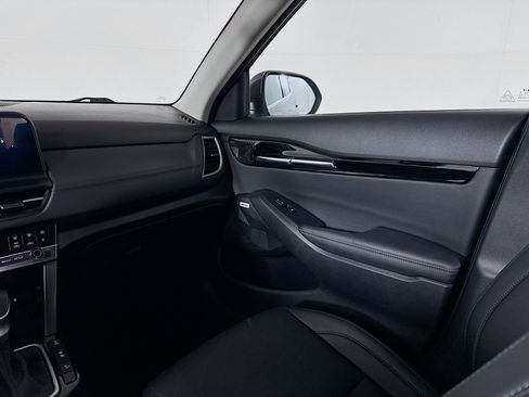 Used 2024 Kia Seltos SX w/ SX Sunroof Package image 29