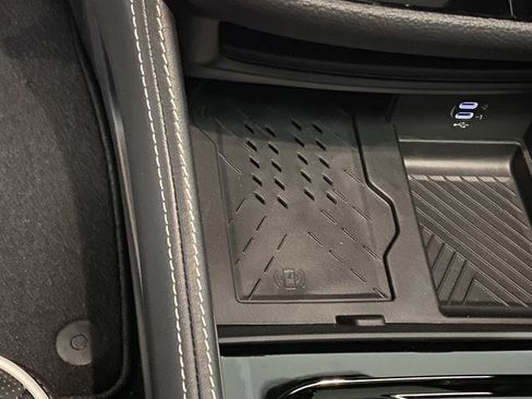 New 2026 Chrysler Pacifica Limited w/ S Appearance Package image 24