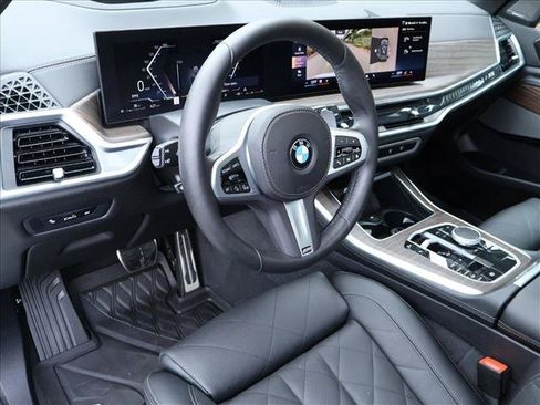 Used 2026 BMW X5 xDrive40i w/ M Sport Package AWD/4WD image 14