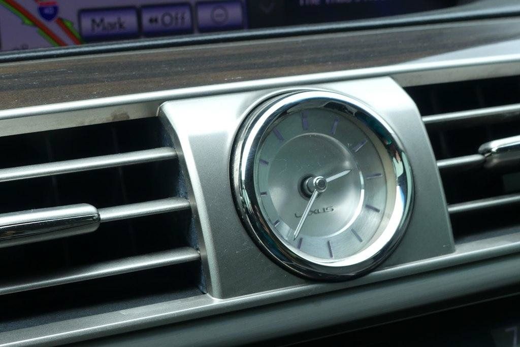 Used 2014 Lexus LS 460 w/ Comfort Package RWD image 24