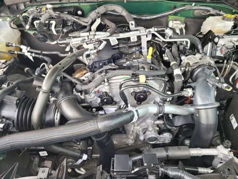 Used 2025 Ford Bronco Outer Banks image 30