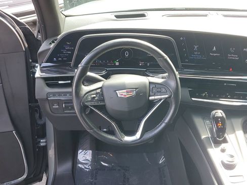 Used 2023 Cadillac Escalade Sport w/ LPO, ONYX Package AWD/4WD image 18