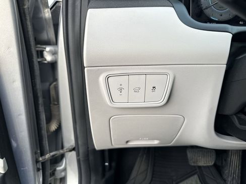 Used 2022 Hyundai Tucson Limited AWD/4WD image 18