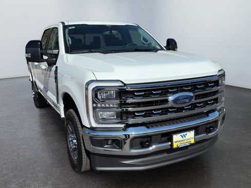 New 2026 Ford F350 Lariat image 7